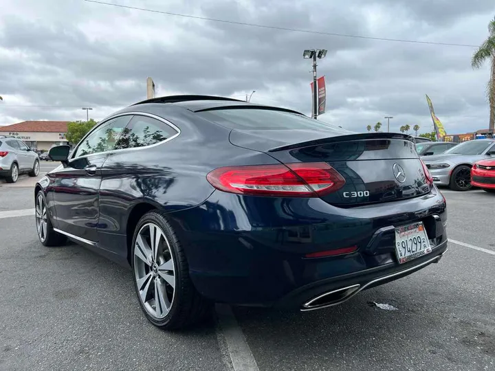 2017 MERCEDES-BENZ C-CLASS Image 8