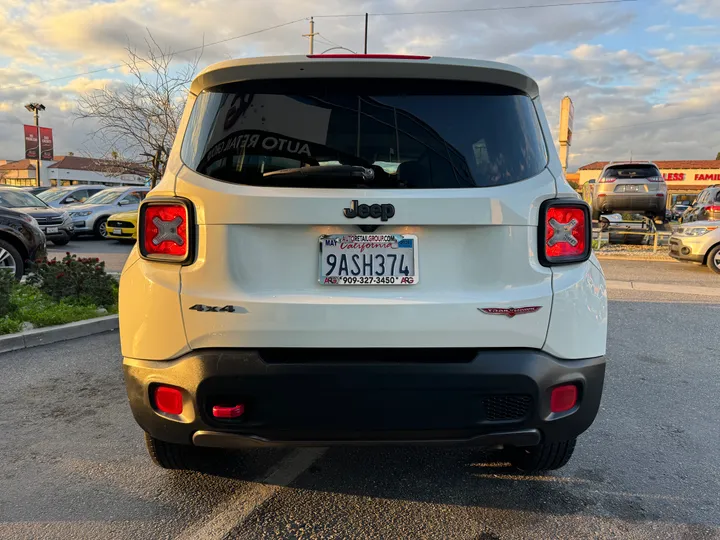 2016 JEEP RENEGADE Image 7