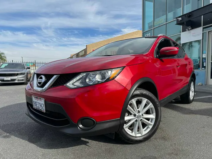 2018 NISSAN ROGUE SPORT Image 3