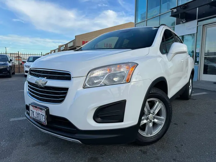 2015 CHEVROLET TRAX Image 3