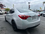 2018 TOYOTA COROLLA Thumnail Image 6