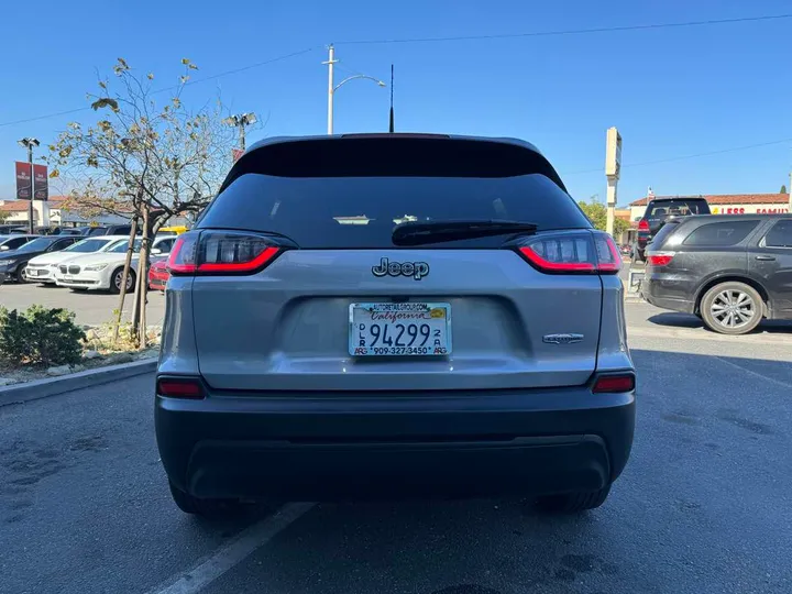 2019 JEEP CHEROKEE Image 7