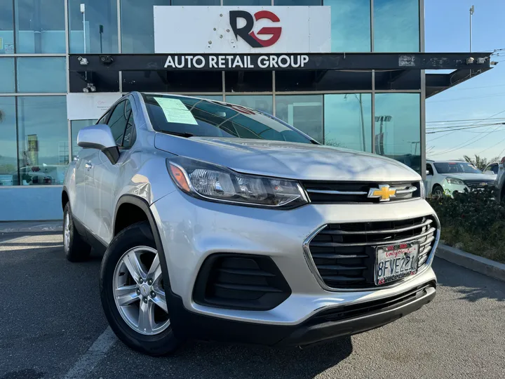 2018 CHEVROLET TRAX Image 1