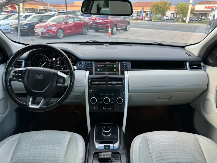 2017 LAND ROVER DISCOVERY SPORT Image 15