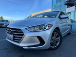 2018 HYUNDAI ELANTRA Thumnail Image 3