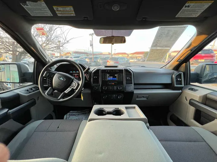 2015 FORD F150 SUPERCREW CAB Image 13