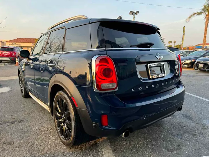 2018 MINI COUNTRYMAN Image 6