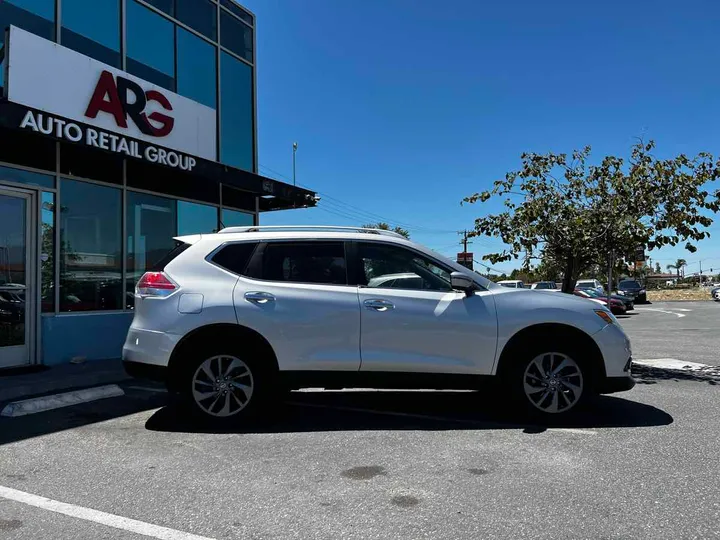 2016 NISSAN ROGUE Image 4