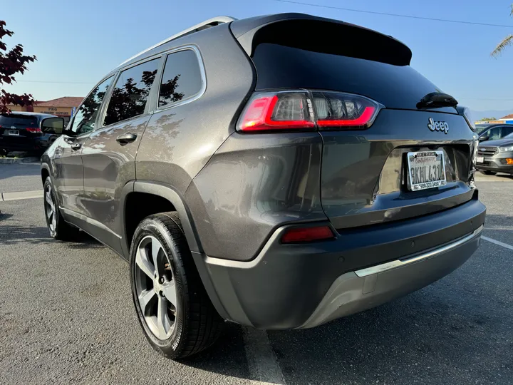 BLACK, 2019 JEEP CHEROKEE Image 6