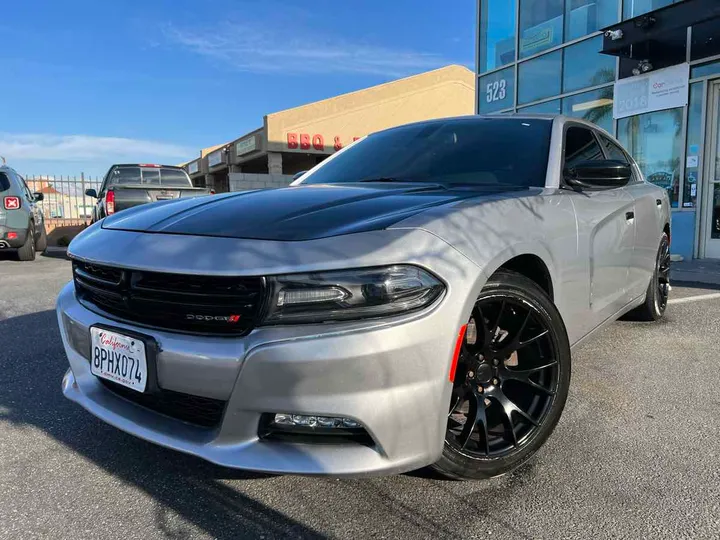 2018 DODGE CHARGER Image 3