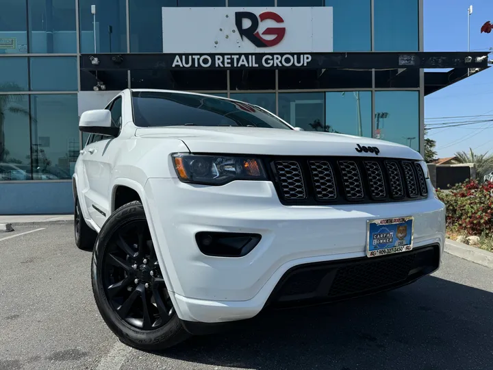 BLACK, 2019 JEEP GRAND CHEROKEE Image 1