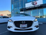 2017 MAZDA MAZDA3 Thumnail Image 2