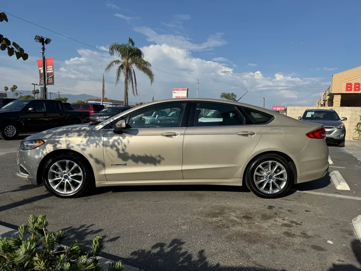 2017 FORD FUSION Image 5