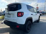 2018 JEEP RENEGADE Thumnail Image 8