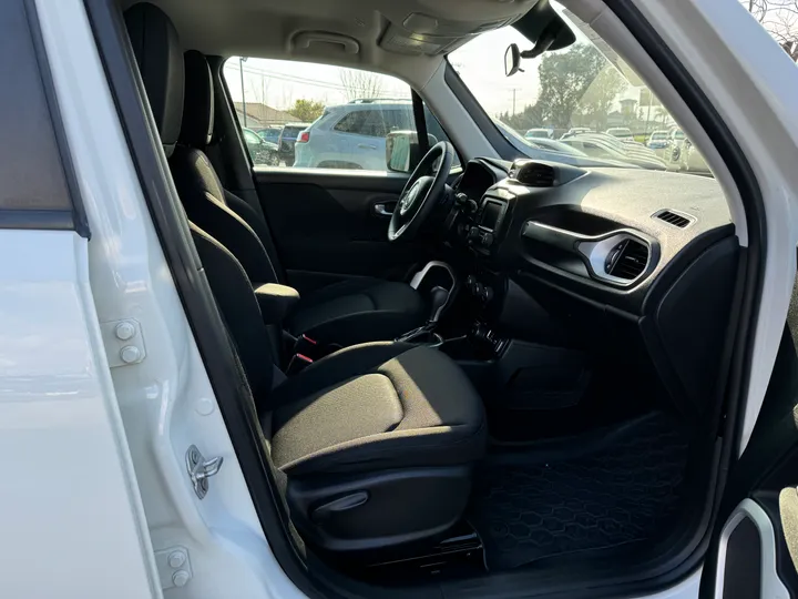 2018 JEEP RENEGADE Image 11