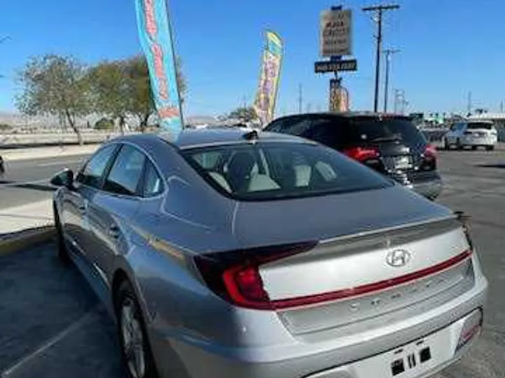 2021 HYUNDAI SONATA Image 3