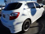 WHITE, 2009 TOYOTA MATRIX Thumnail Image 5