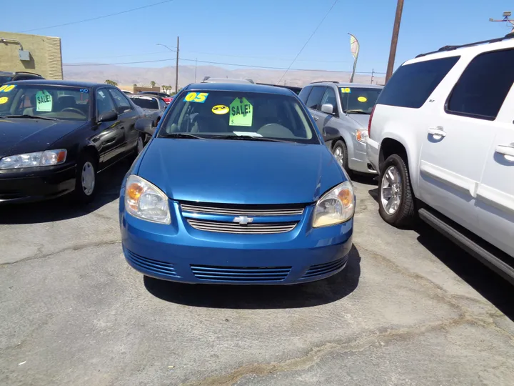 BLUE, 2005 CHEVROLET COBALT Image 1