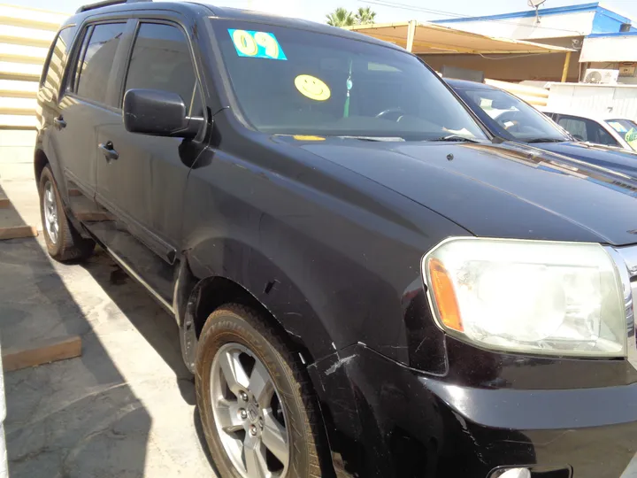 BLACK, 2009 HONDA PILOT Image 3