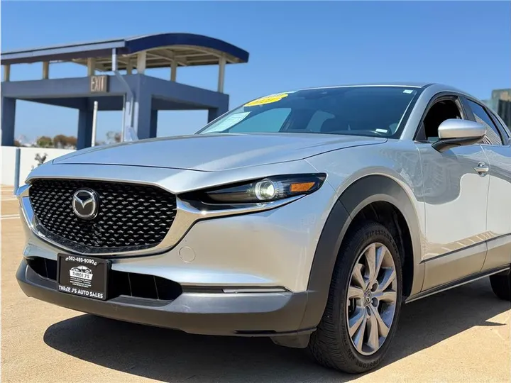 SILVER, 2021 MAZDA CX-30 Image 9