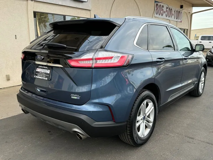 Blue, 2019 FORD EDGE Image 9