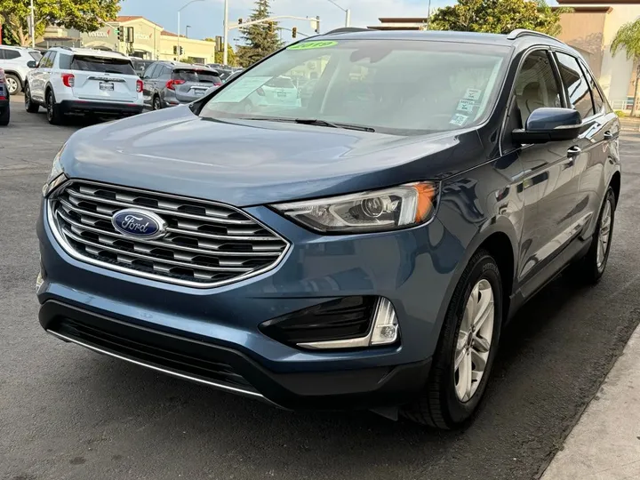 Blue, 2019 FORD EDGE Image 3