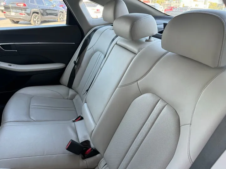 Silver, 2023 HYUNDAI SONATA Image 17
