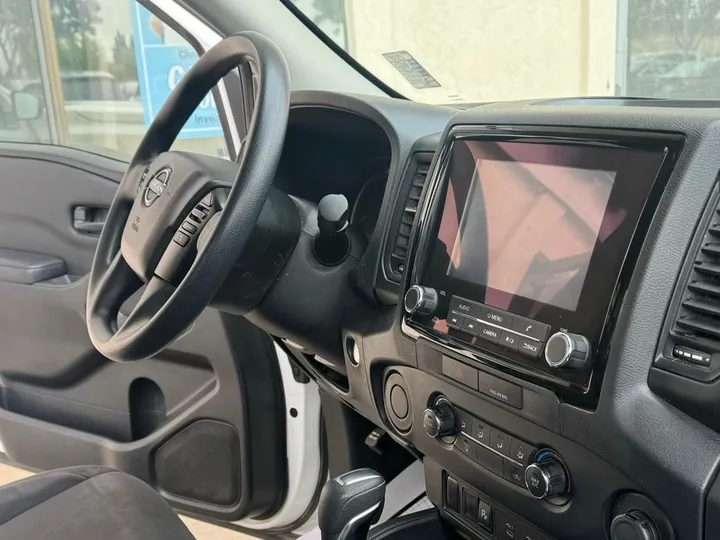 Glacier White, 2022 NISSAN FRONTIER Image 20