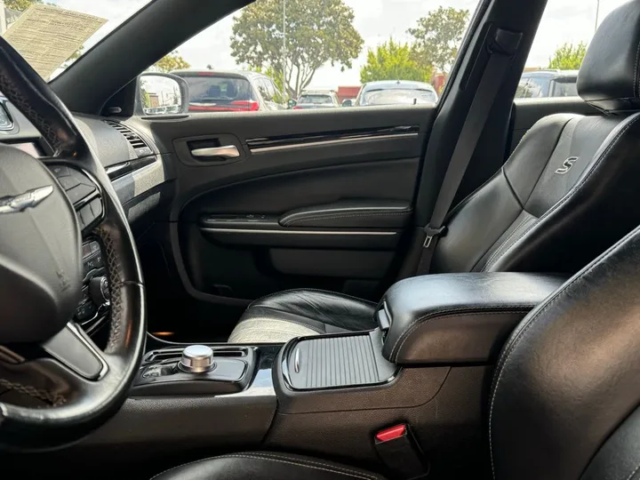 Silver Mist Clearcoat, 2021 CHRYSLER 300 Image 12
