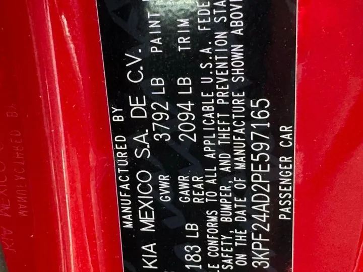 Currant Red, 2023 KIA FORTE Image 27