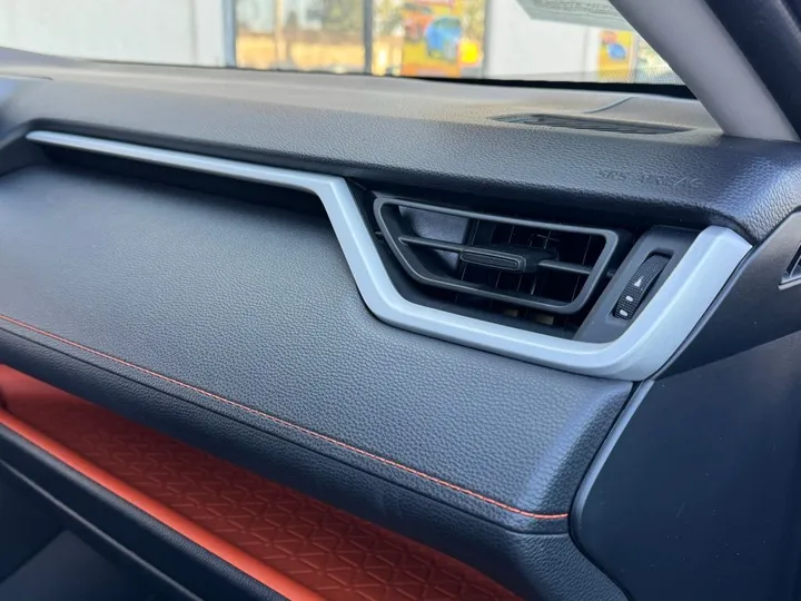 Midnight Black Metallic, 2021 TOYOTA RAV4 Image 23