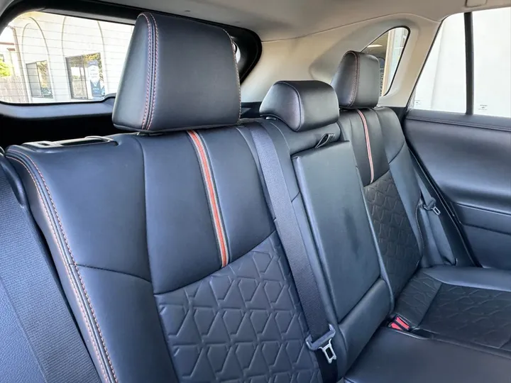 Midnight Black Metallic, 2021 TOYOTA RAV4 Image 21