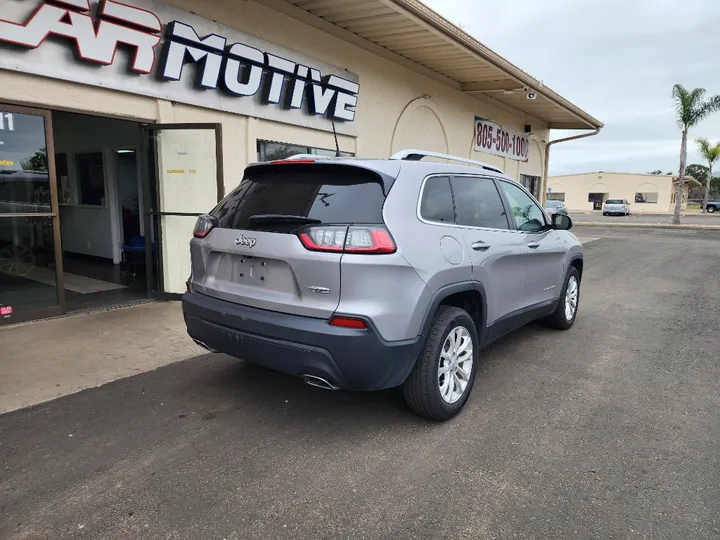 Billet Silver Metallic Clearcoat, 2019 JEEP CHEROKEE Image 3