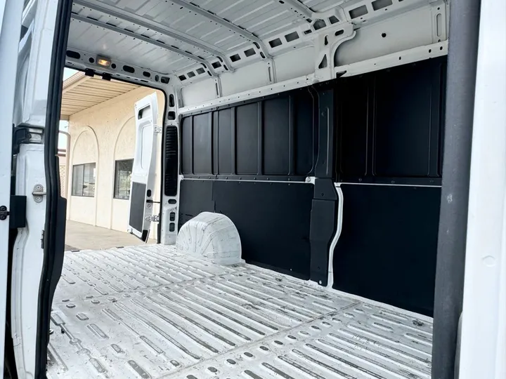 Bright White Clearcoat, 2023 RAM PROMASTER 2500 Image 13