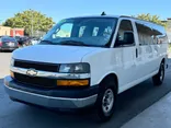 Summit White, 2019 CHEVROLET EXPRESS 3500 Thumnail Image 3