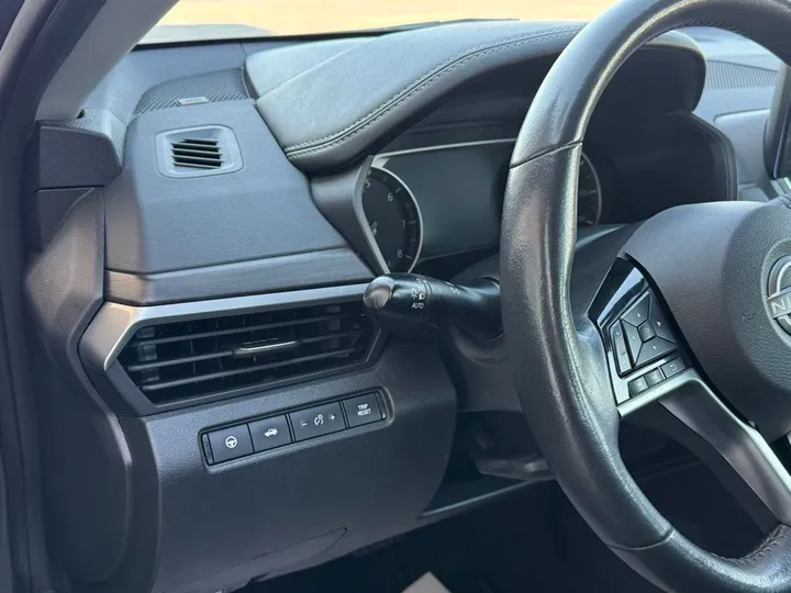Gun Metallic, 2023 NISSAN ALTIMA Image 24