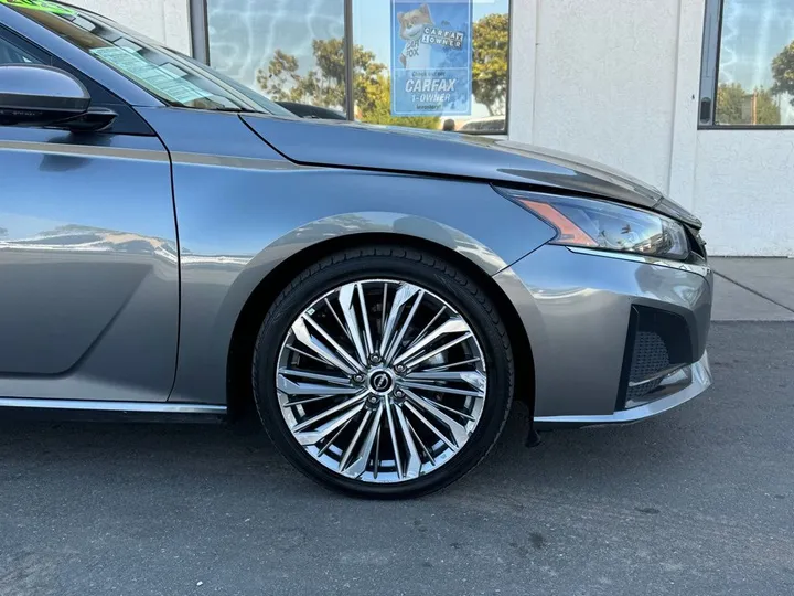 Gun Metallic, 2023 NISSAN ALTIMA Image 3