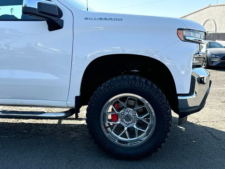 Summit White, 2019 CHEVROLET SILVERADO 1500 Image 6