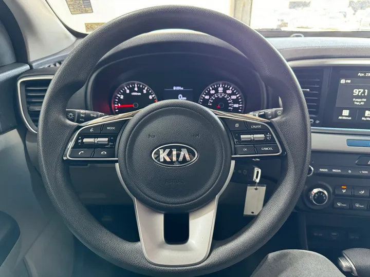 Black Cherry Pearl, 2020 KIA SPORTAGE Image 17