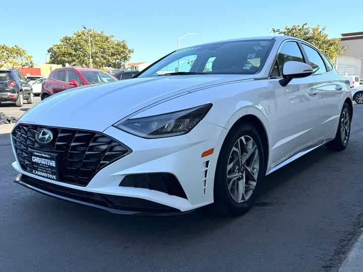 Quartz White, 2020 HYUNDAI SONATA Image 3