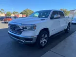 Ivory White Tri-Coat Pearlcoat, 2020 RAM 1500 Thumnail Image 3