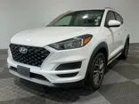 Dazzling White, 2019 HYUNDAI TUCSON Thumnail Image 3