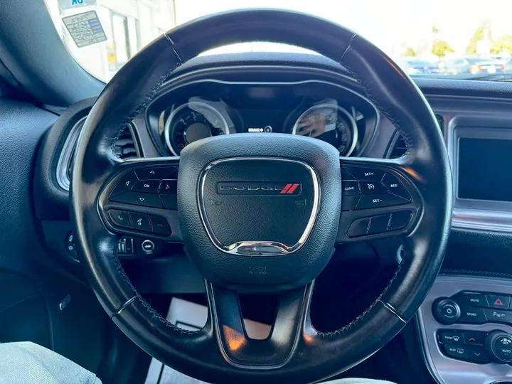 White Knuckle Clearcoat, 2023 DODGE CHALLENGER Image 14