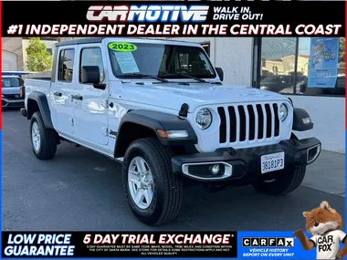 Bright White Clearcoat, 2023 JEEP GLADIATOR Image 7