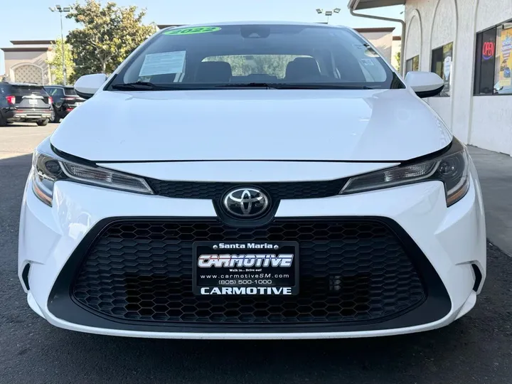 Wind Chill Pearl, 2022 TOYOTA COROLLA Image 9