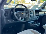 Summit White, 2019 CHEVROLET EXPRESS 3500 Thumnail Image 17