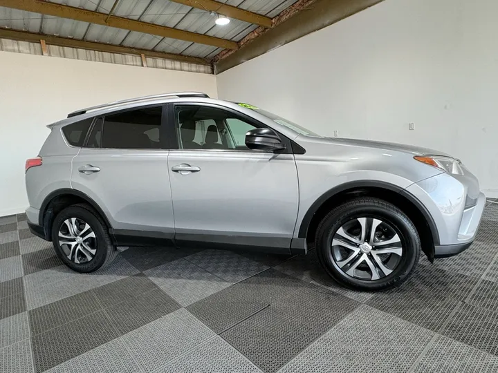 Silver Sky Metallic, 2018 TOYOTA RAV4 Image 6