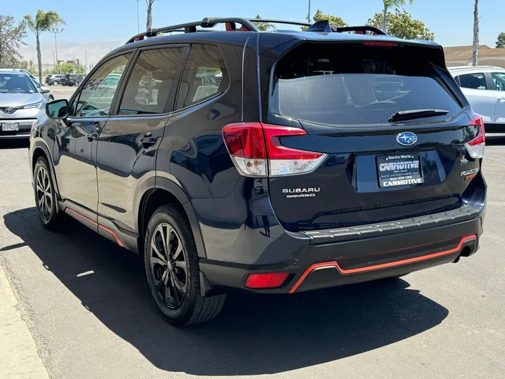 Dark Blue Pearl, 2019 SUBARU FORESTER Image 10