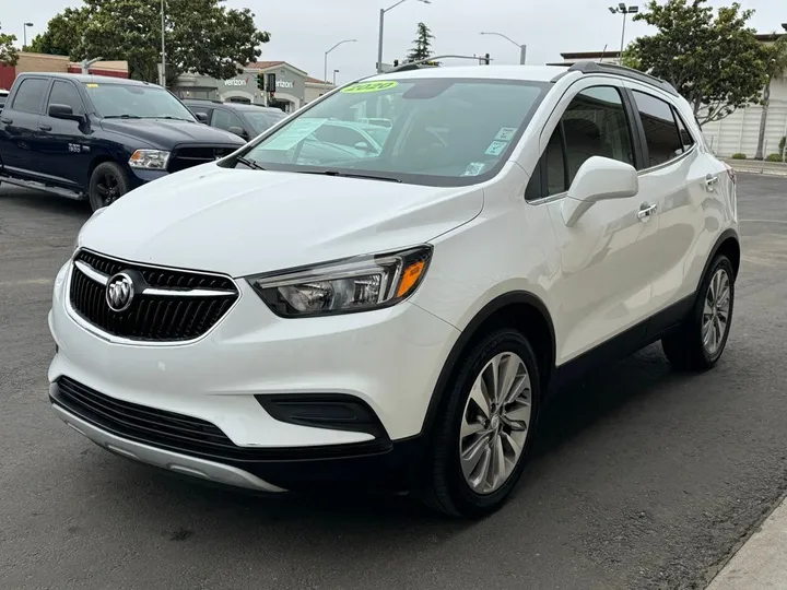 Summit White, 2020 BUICK ENCORE Image 3