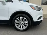 Summit White, 2020 BUICK ENCORE Thumnail Image 4